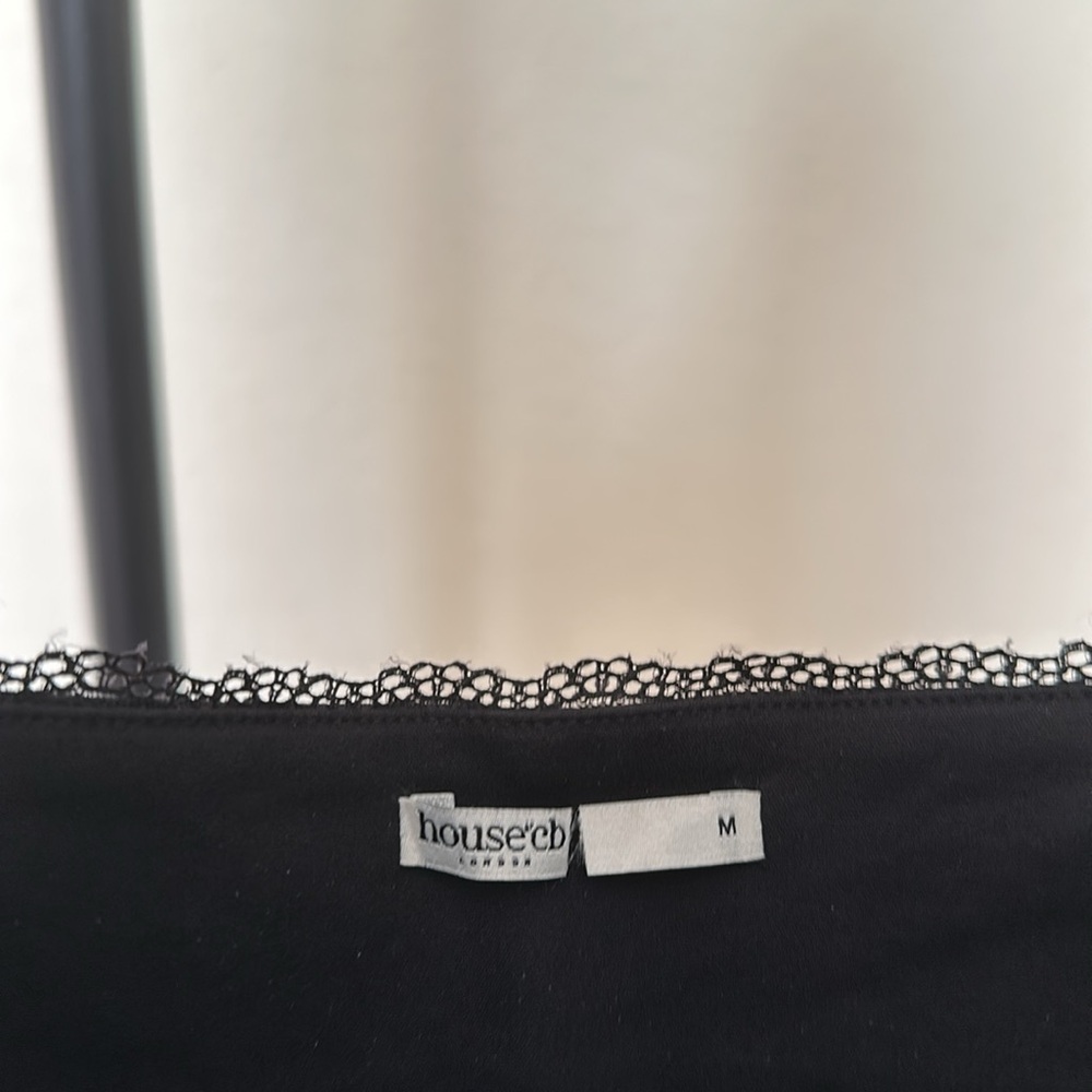 HOUSE OF CB 'Noura' Black Lace Trim Top/Size M NWOT - Picture 7 of 11